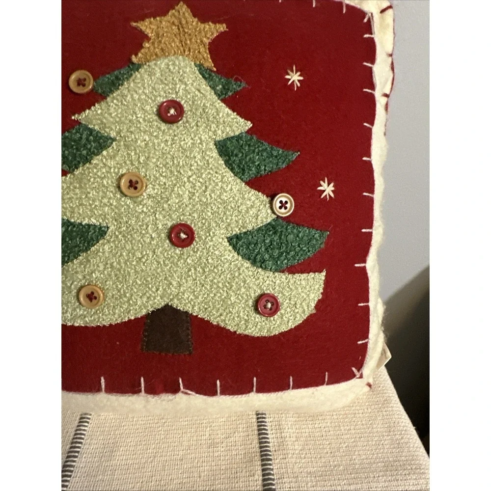 Christmas Tree  Holiday Throw Pillows Target Square 11x11 White Red Set 2‎